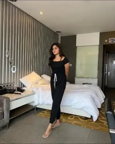 Call Girls Service in Sion